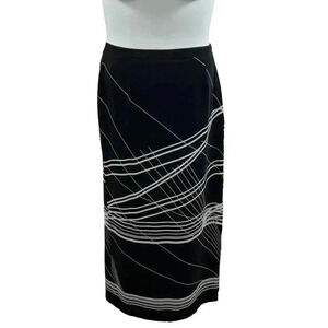 Nygard Collection Womens 100% Silk Pencil Skirt Black White Abstract Lines 10